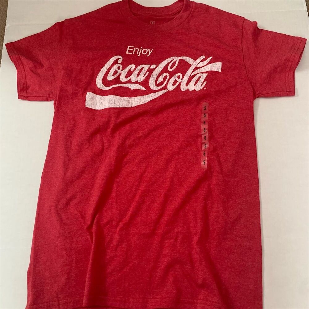 Coca-Cola Vintage Graphic Red T-Shirt Unisex Size S Soft & Comfy